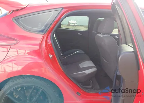 2014 Ford Focus St z USA, uszkodzony, nr VIN 1FADP3L90EL454169